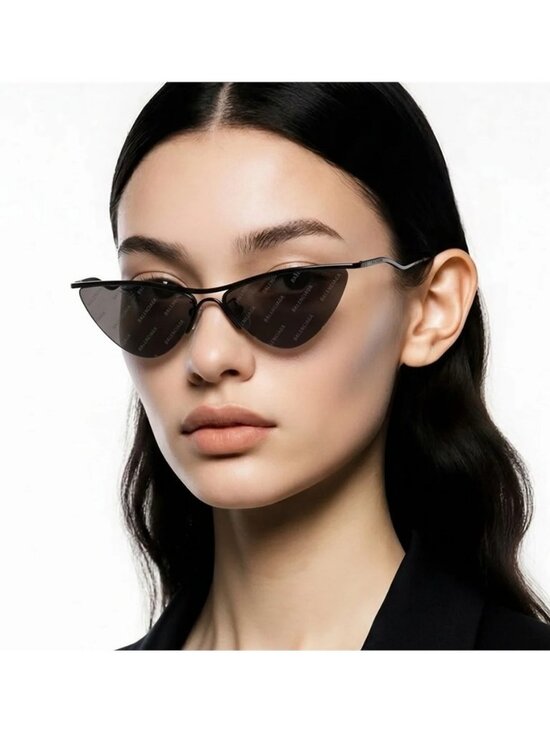 NEW AUTHENTIC Balenciaga Black Sunglasses BB0093s 001 main image 15